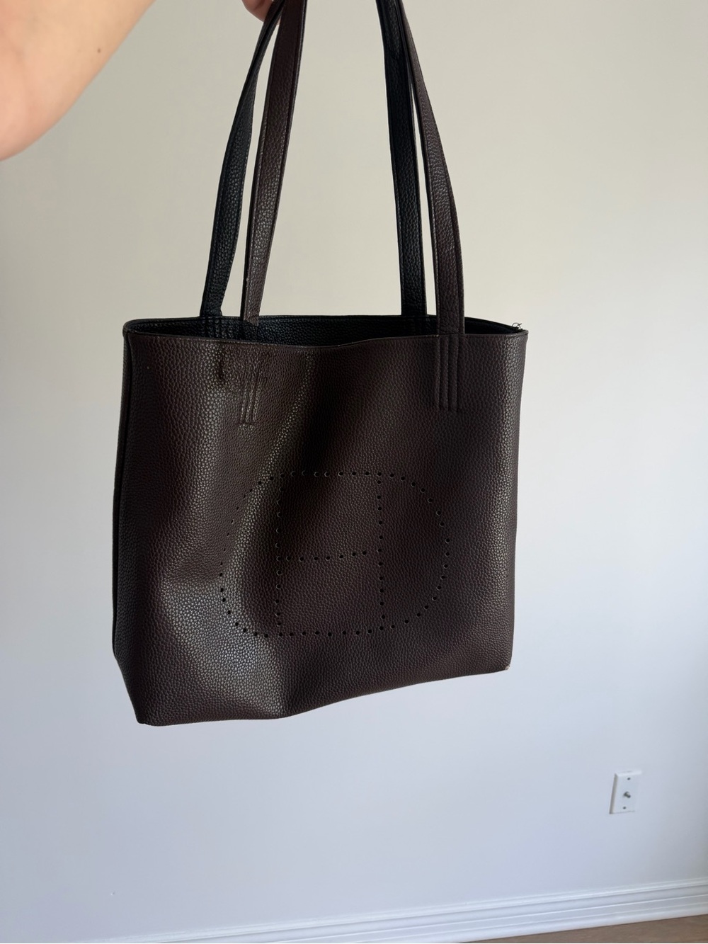 H reversible Dark Brown/ black  Women’s Tote Bag
